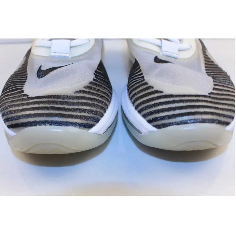 Nike LeBron Icon QS x John Elliott White Black Men’s Size 9 2018 AQ0114-100